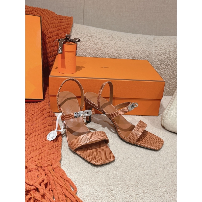 H**mes sandals